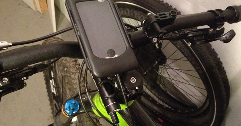 Smartphonehalterung am Mountainbike