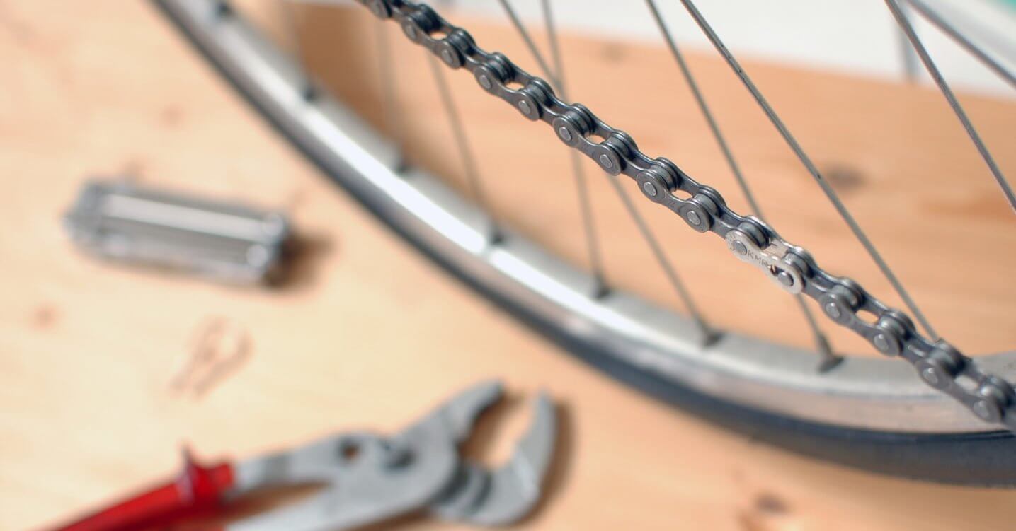 Gebrochene Speiche am Fahrrad reparieren MTB Münster
