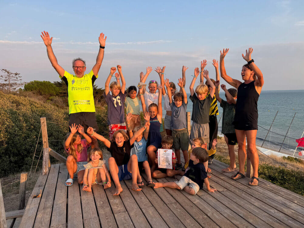 Gruppenfoto auf der Île de Ré der Spendenaktion zum Münsterland Sternlauf 2026